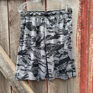 Mens Nike Grey Black Printed Shorts Large Above the Knee 8” Inseam